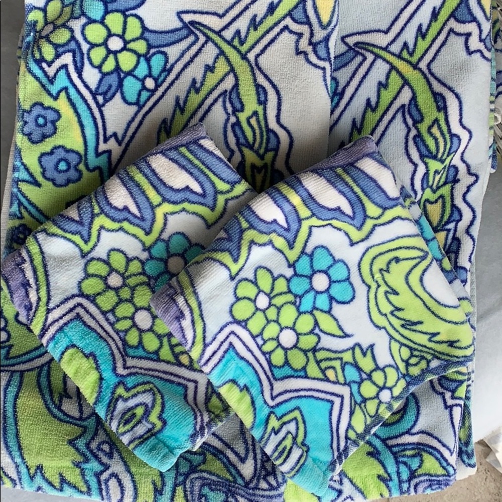 Ralph Lauren 🛀 Towel Set. 8 Pieces. EUC.